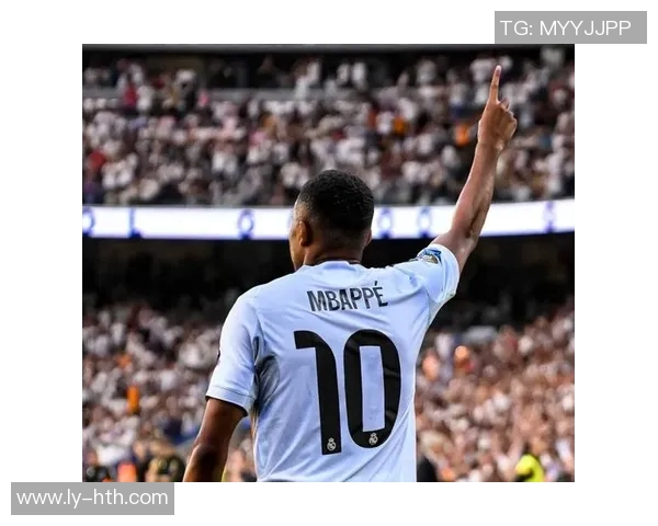 特瓦斯：老佛爷在皇马大会撒了谎；我支持皇马不代表我会偏袒