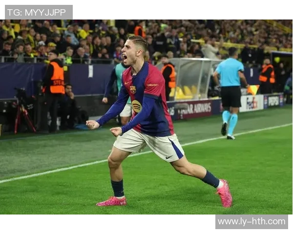 法尔克透露拜仁中路策略：费尔明备受青睐但租借可能性不大